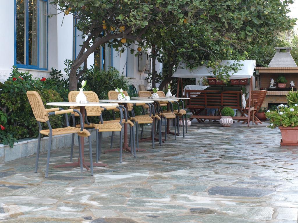 Serifos Beach Hotel Ливадион Экстерьер фото
